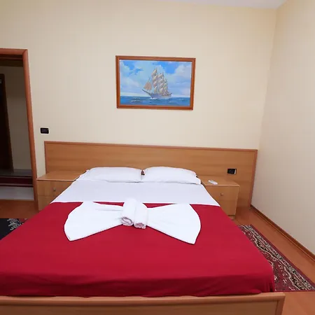 Viktoria Hotel Golem (Tirana)