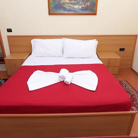 Viktoria 3* Golem (Tirana)