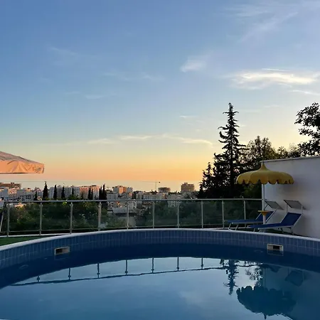 Viktoria Golem (Tirana)