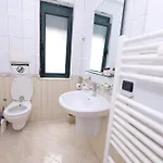 Viktoria 3*