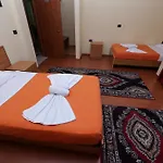 Viktoria מלון 3*