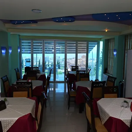 Hotel Viktoria Golem 3*