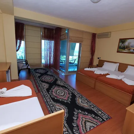 Viktoria Golem 3* Golem (Tirana)