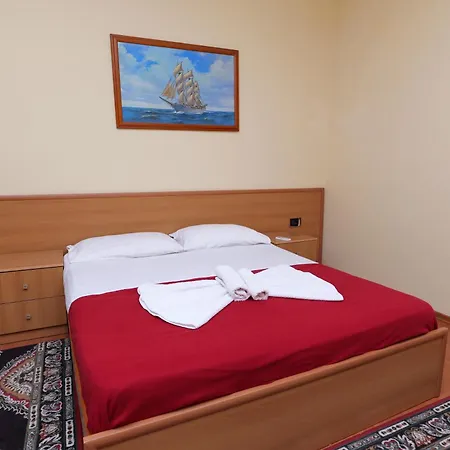 Hotel Viktoria Golem Golem (Tirana)