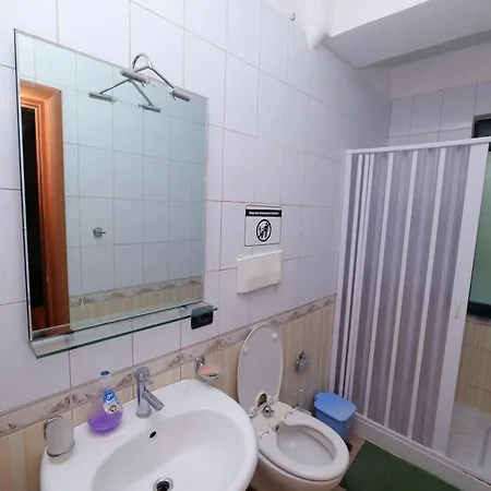 Viktoria Golem 3* Golem (Tirana)