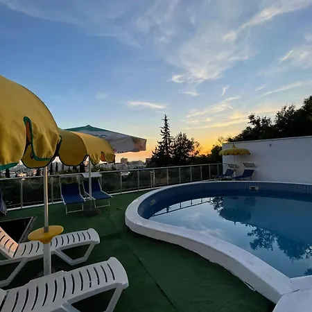 Ξενοδοχείο Viktoria