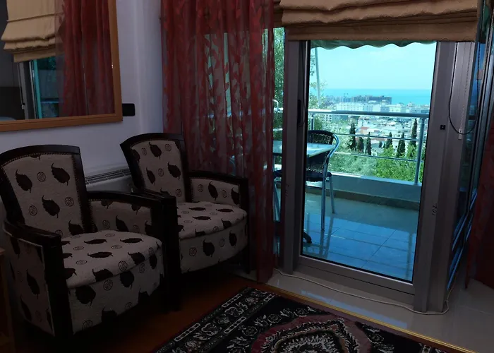 Viktoria Otel Golem (Tirana)