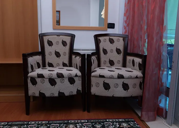 Viktoria Otel Golem (Tirana)